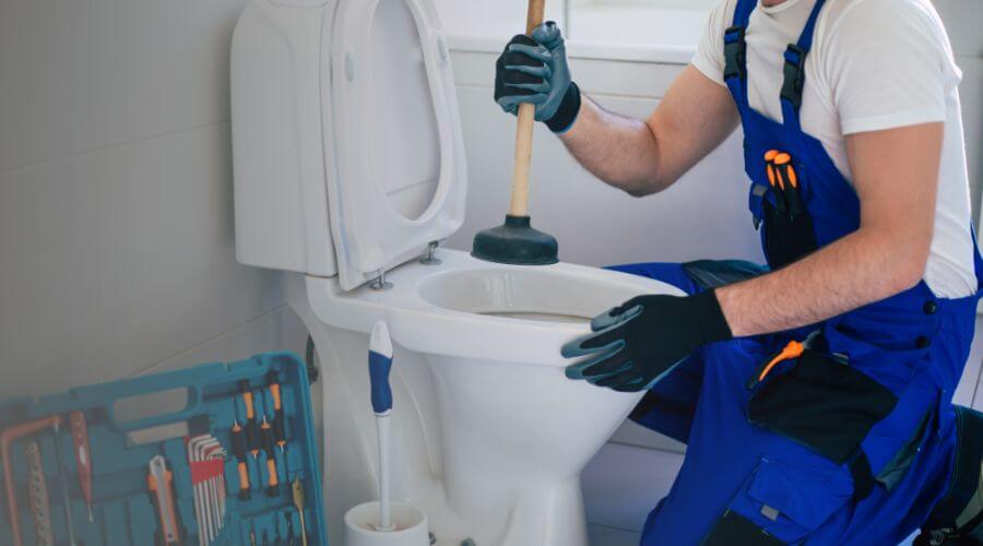 Local annual plumbing maintenance in Middleburg, OH